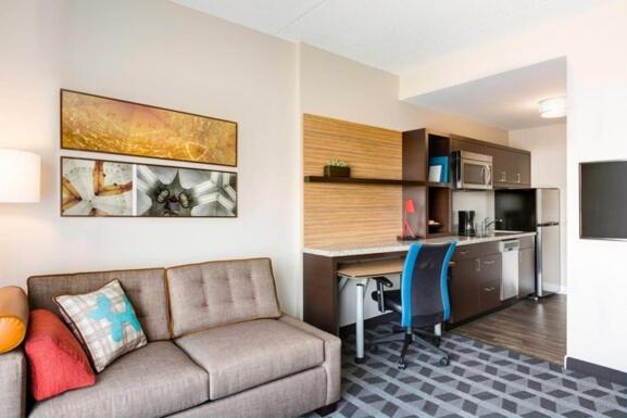 TownePlace Suites By Marriott Lima Exteriör bild