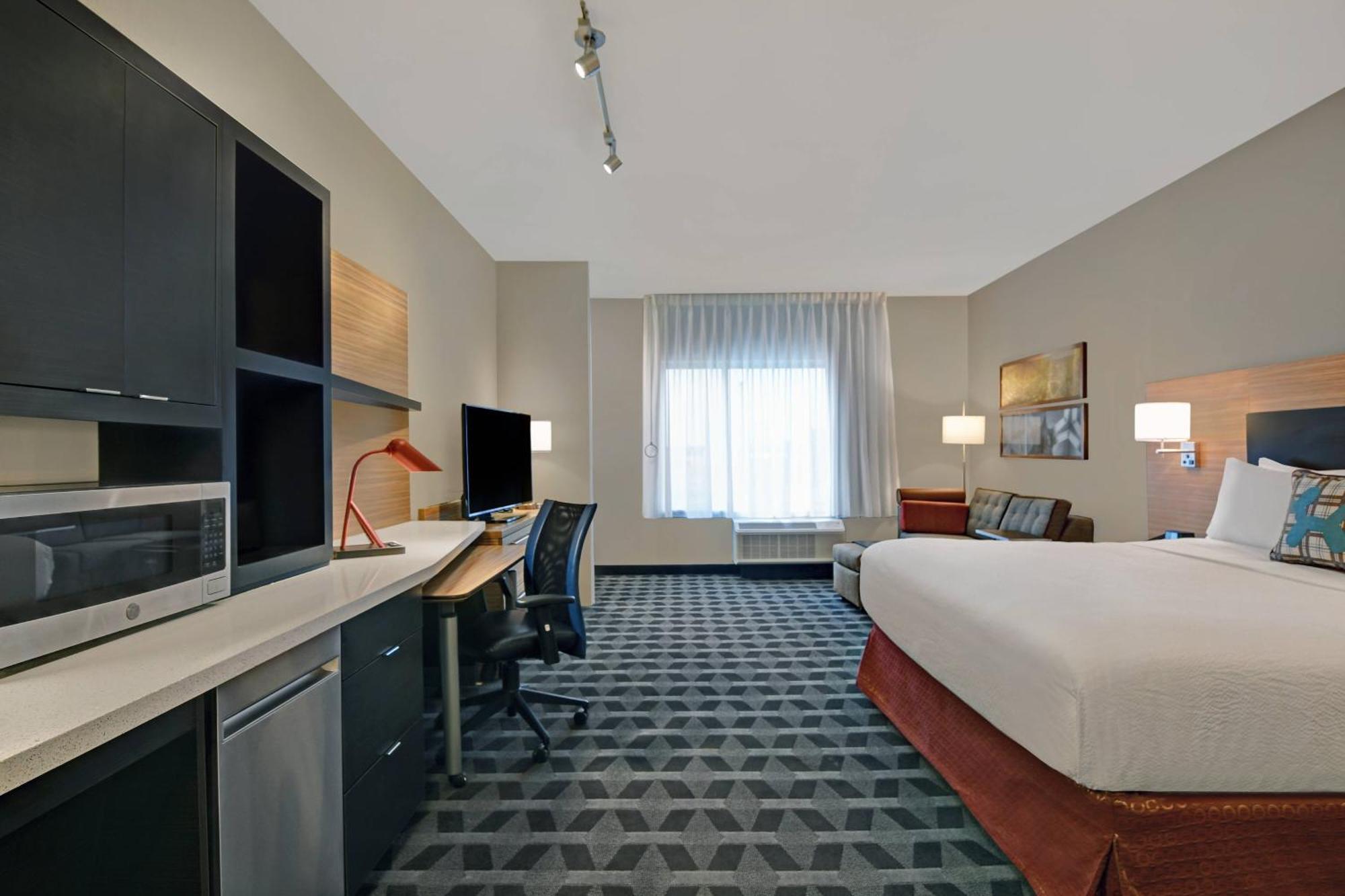 TownePlace Suites By Marriott Lima Exteriör bild