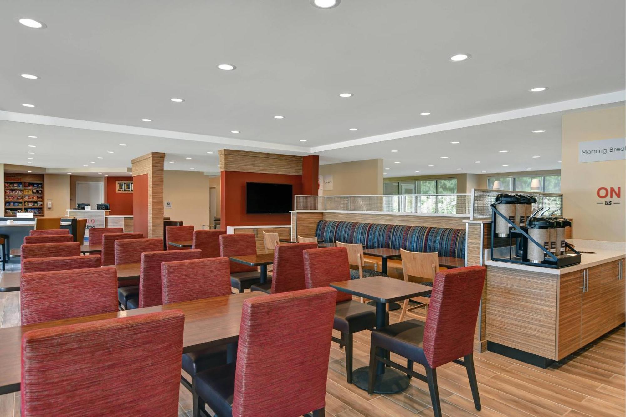 TownePlace Suites By Marriott Lima Exteriör bild