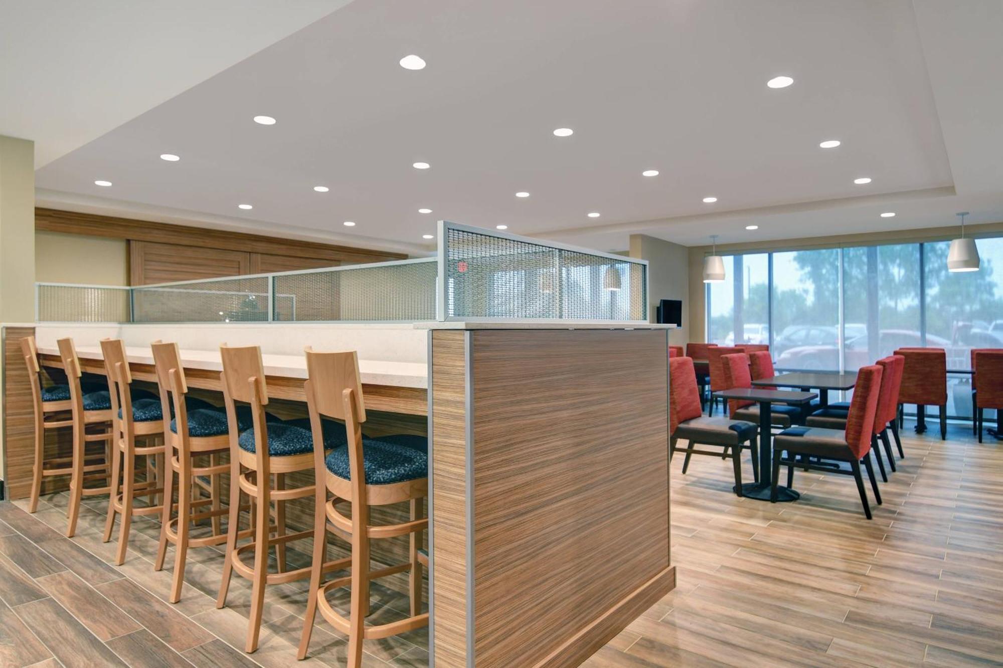 TownePlace Suites By Marriott Lima Exteriör bild