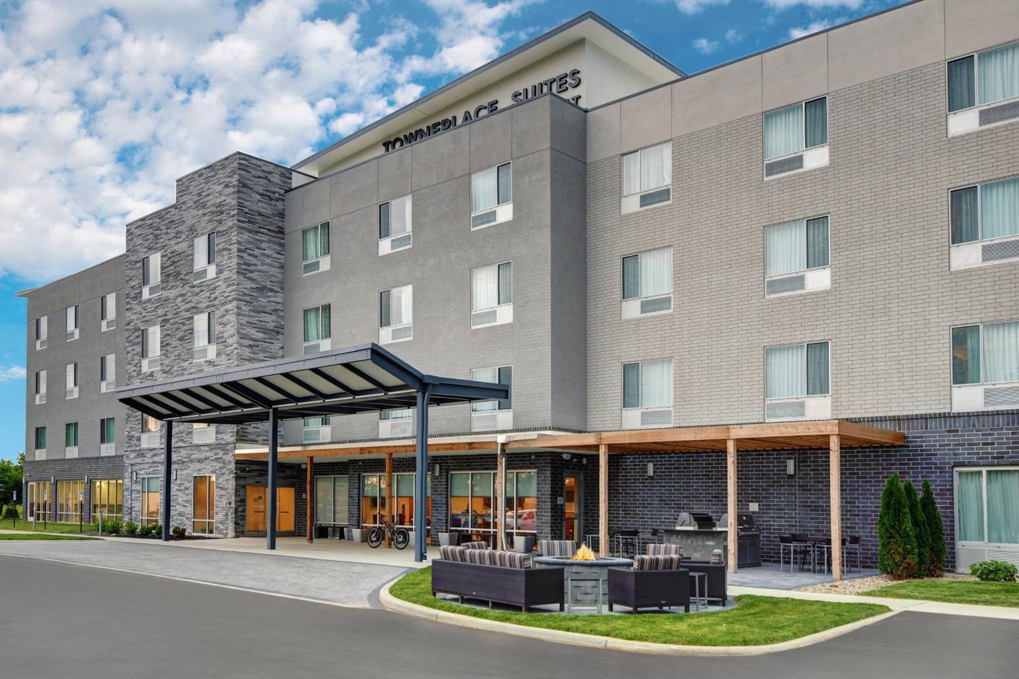 TownePlace Suites By Marriott Lima Exteriör bild