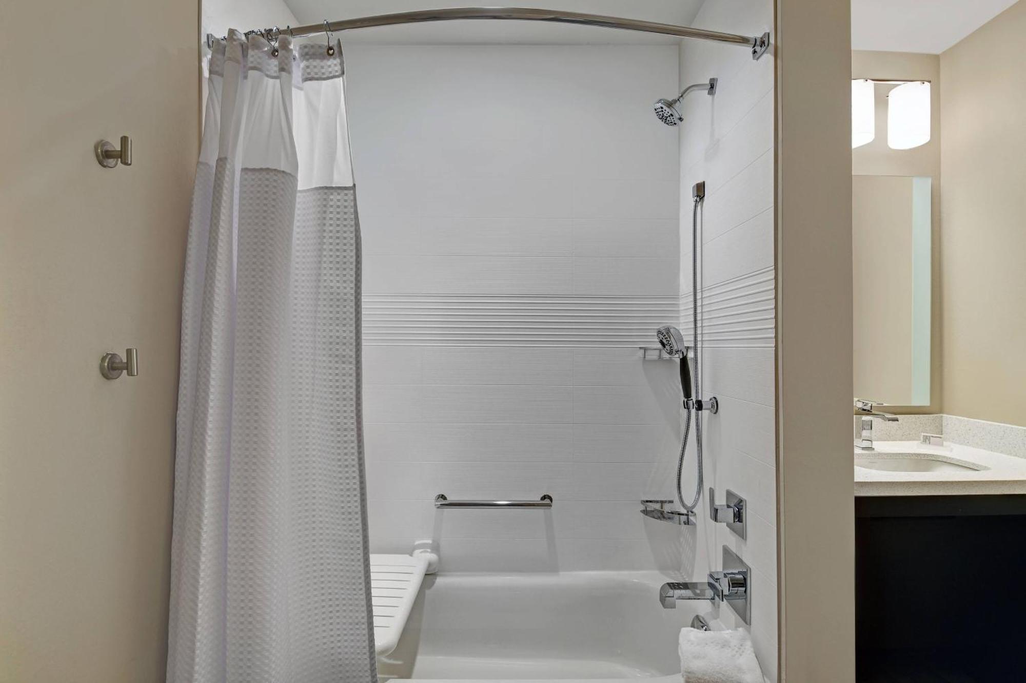 TownePlace Suites By Marriott Lima Exteriör bild